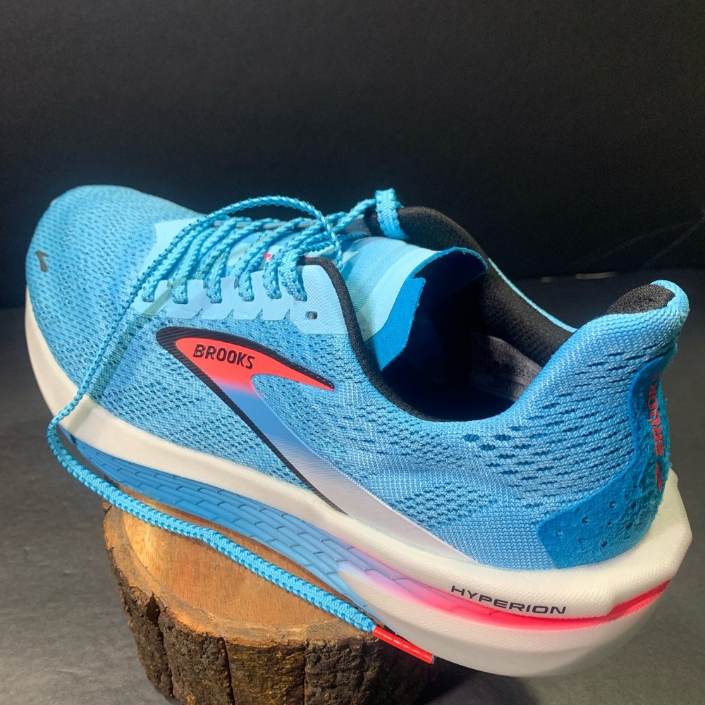 Brooks Hyperion 2 Women’s Blue Red White Running Walking Sneakers Shoe Size- 8.5 - Picture 2 of 10